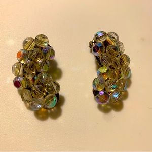 Vintage circa 1950s/1960s Clip-on Earrings